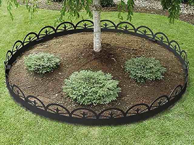 Arched Finial Landscape Edging