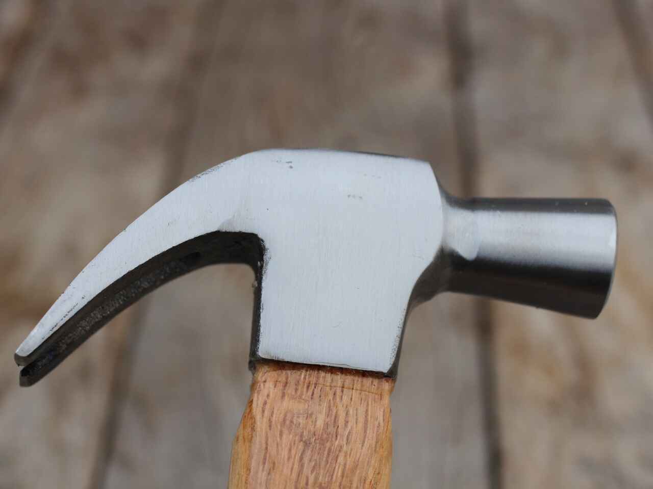 Workman 16oz Claw Hammer