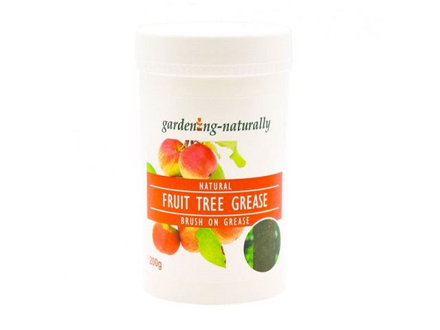 Fruit tree grease for effective pest control