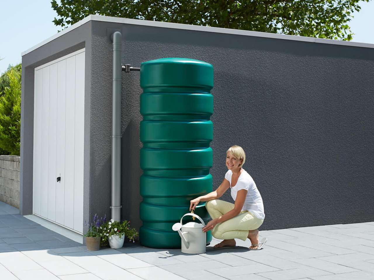 Classico Wall Tank Water Butt 650 Litres