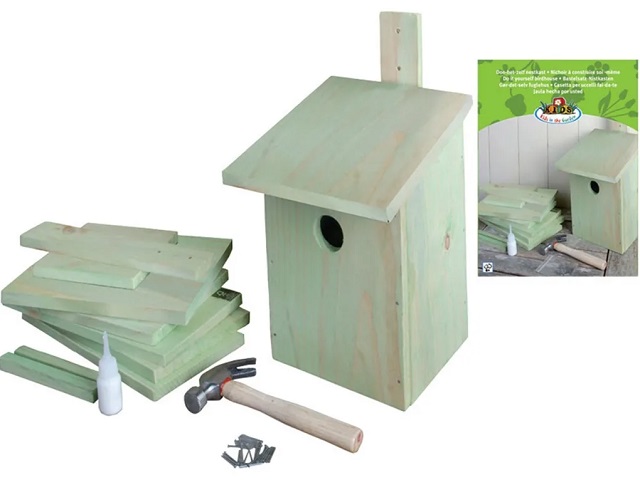 DIY Nesting Box - Build your Own