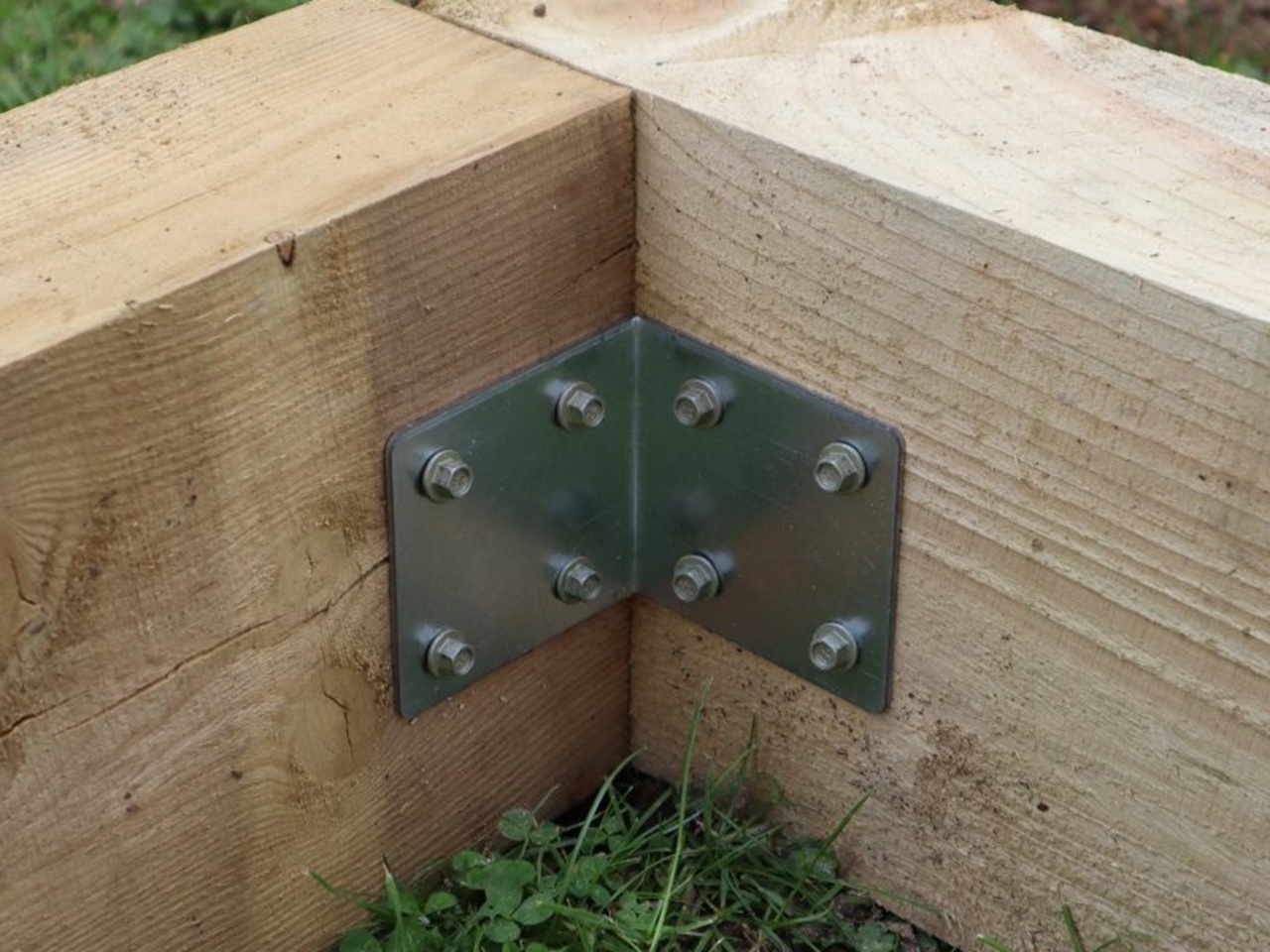 Sleeper Angle Bracket