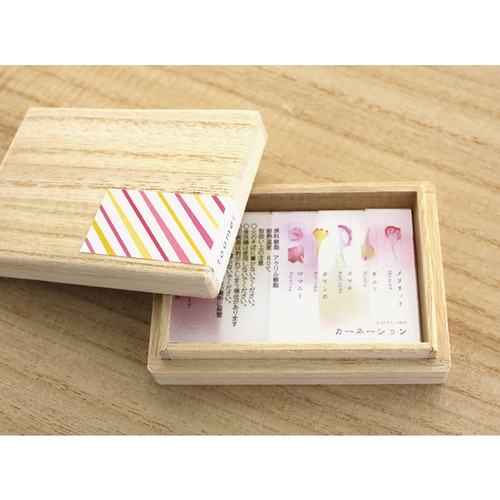 Chopstick/Cutlery Rest Japanese Gift (Set of 5) - Carnation