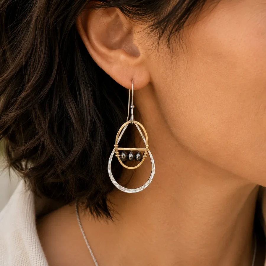 Diverging Teardrop Earrings