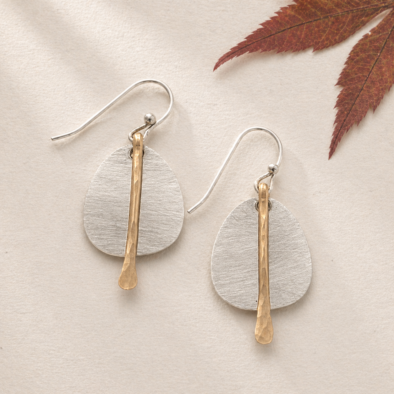 Swaying Stem Earrings