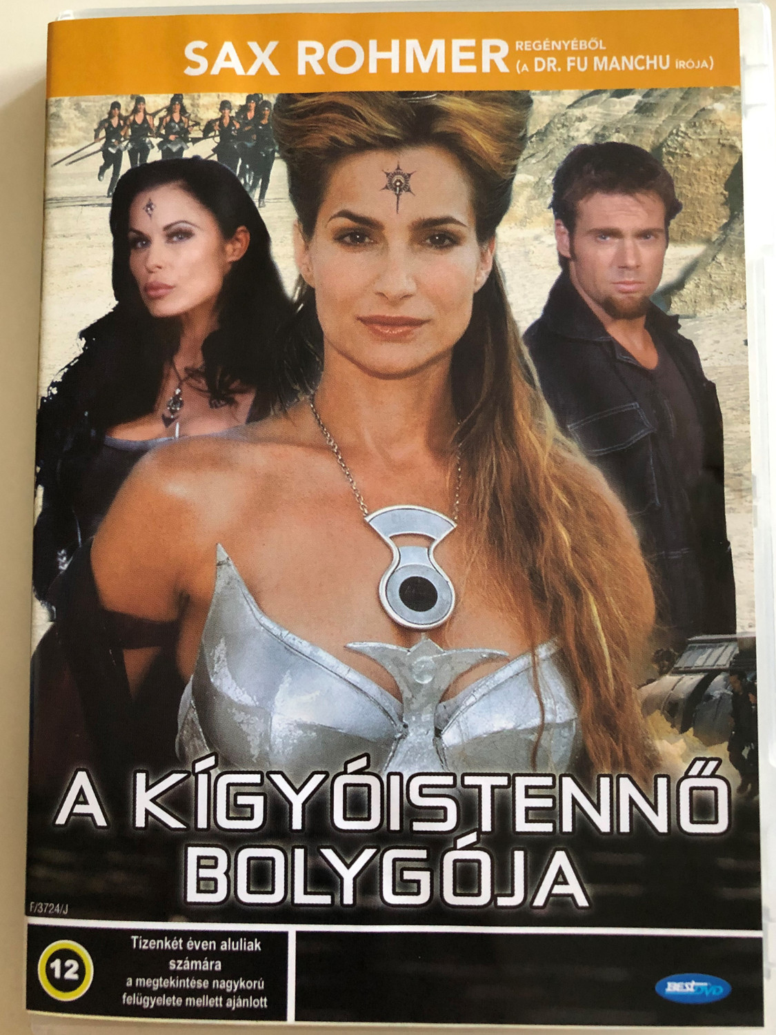 Sumuru DVD 2003 A kígyóistennő bolygója / Directed by Darrell