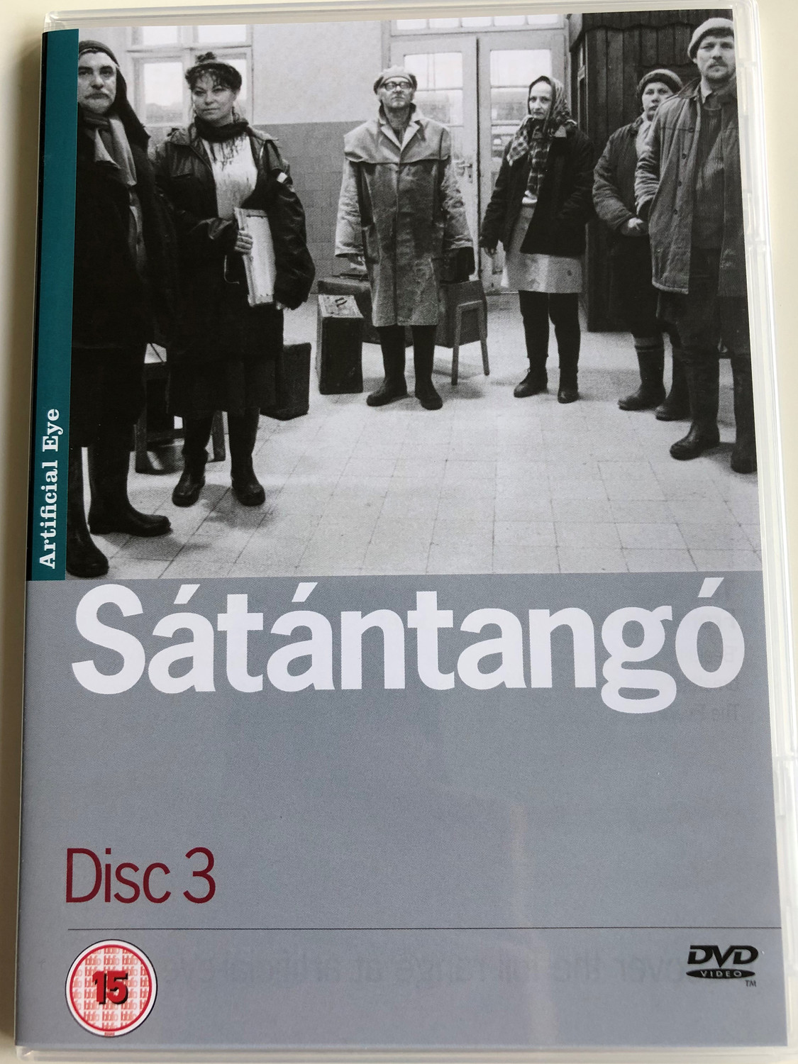 Sátántangó Disc 3. DVD 1994 Satan's Tango / Directed by Béla Tarr