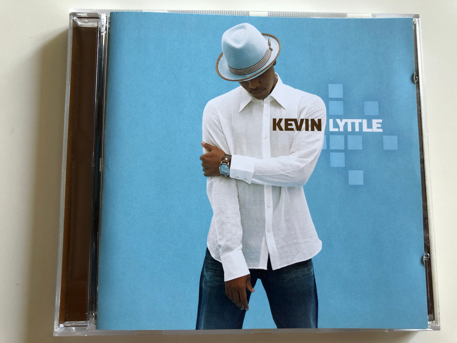 レゲエ ソカ KEVIN LYTTLE - TURN ME ON remix Kevin Lyttle Ft Alison