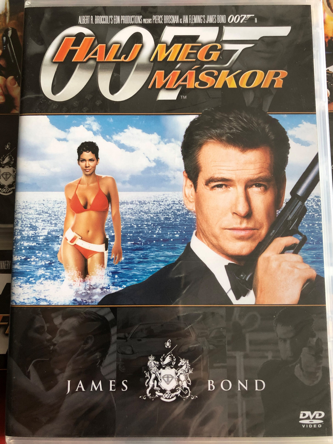 James_Bond_007_-