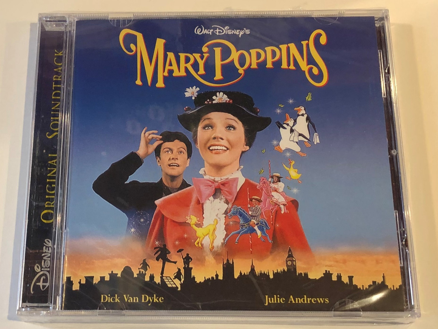 Walt Disney's Mary Poppins / Dick Van Dyke, Julie Andrews