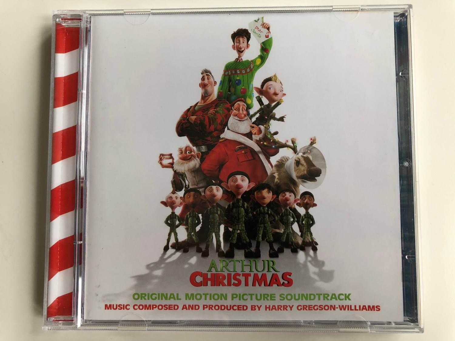 arthur christmas teaser poster