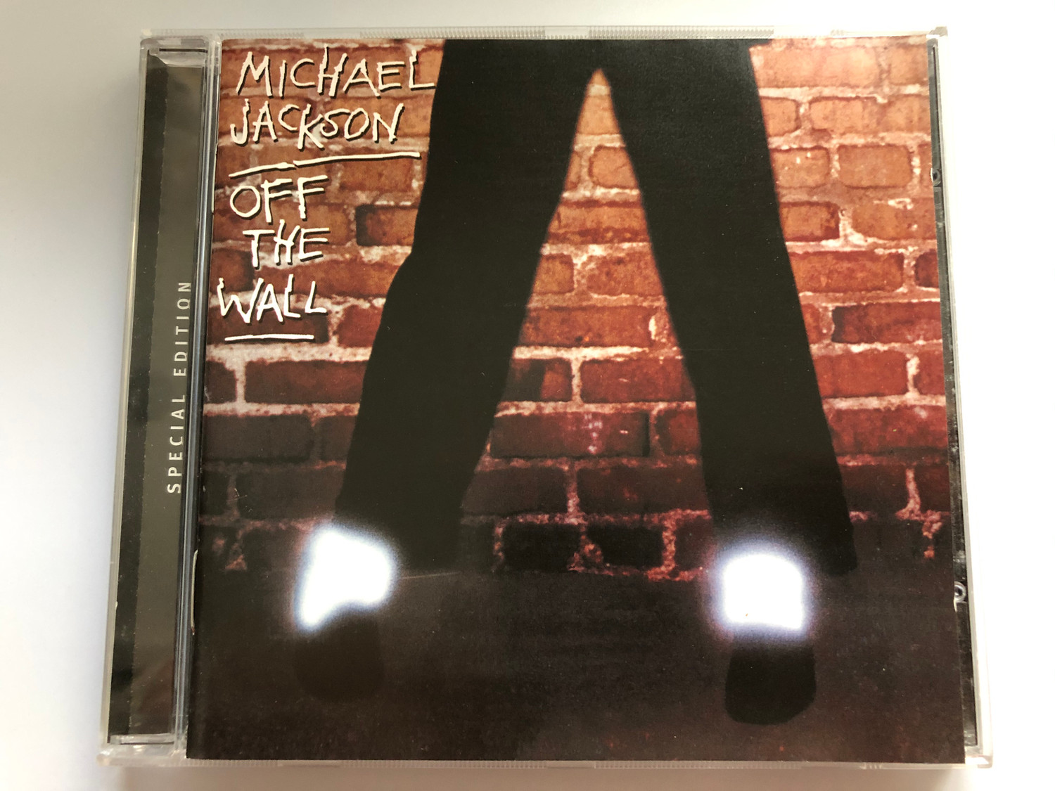 Michael Jackson - Off The Wall (Special Edition)