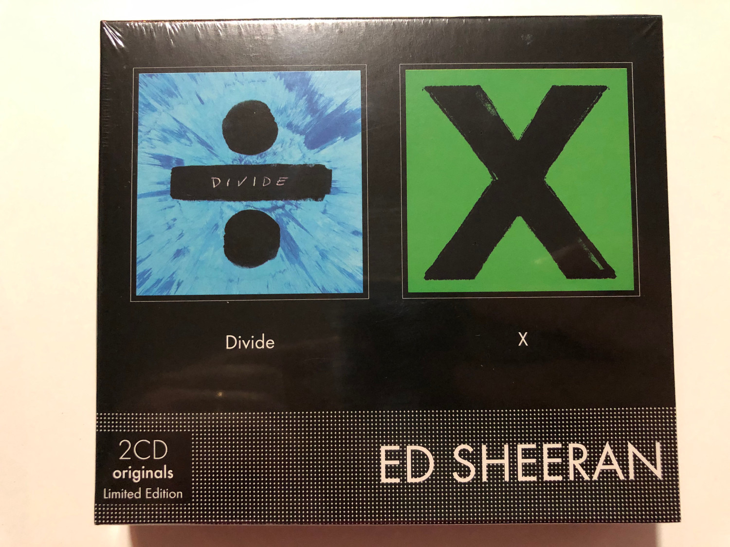 Ed Sheeran ÷ (Divide)オフィシャルweb限定BOOK仕様 Ed Sheeran ÷ (Divide)オフィシャルweb限定BOOK仕様 Ed Sheeran