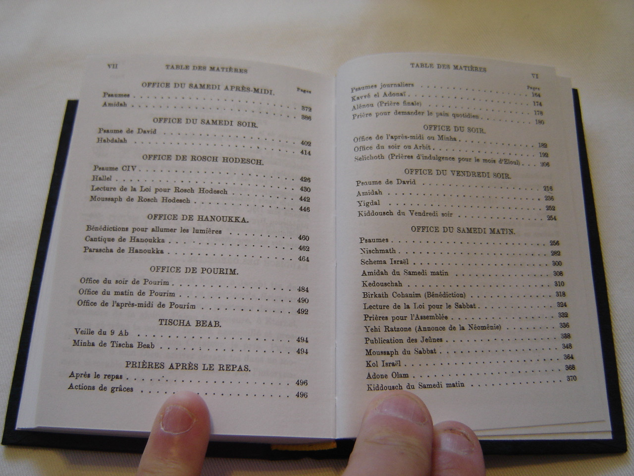 Bilingual Hebrew-French Prayer Book