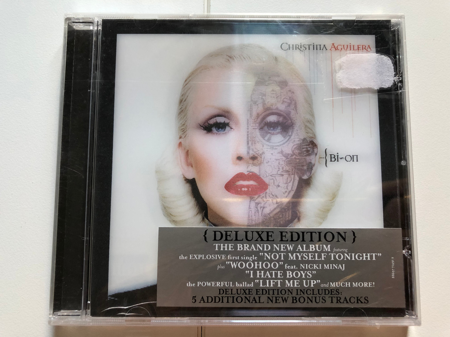 Christina Aguilera – Bionic / Deluxe Edition / The Brand New