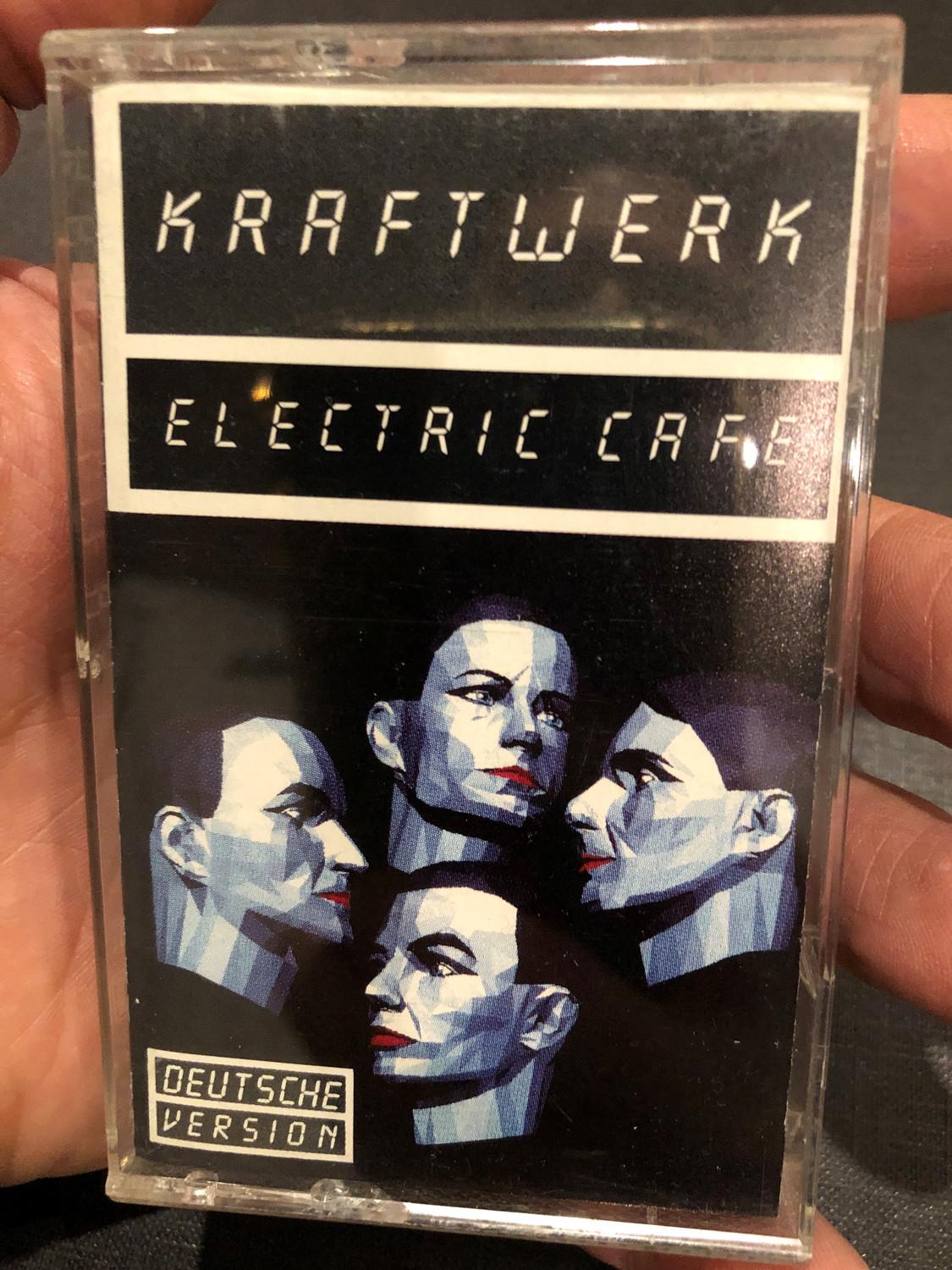 Kraftwerk – Electric Cafe (Deutsche Version) / EMI Audio Cassette
