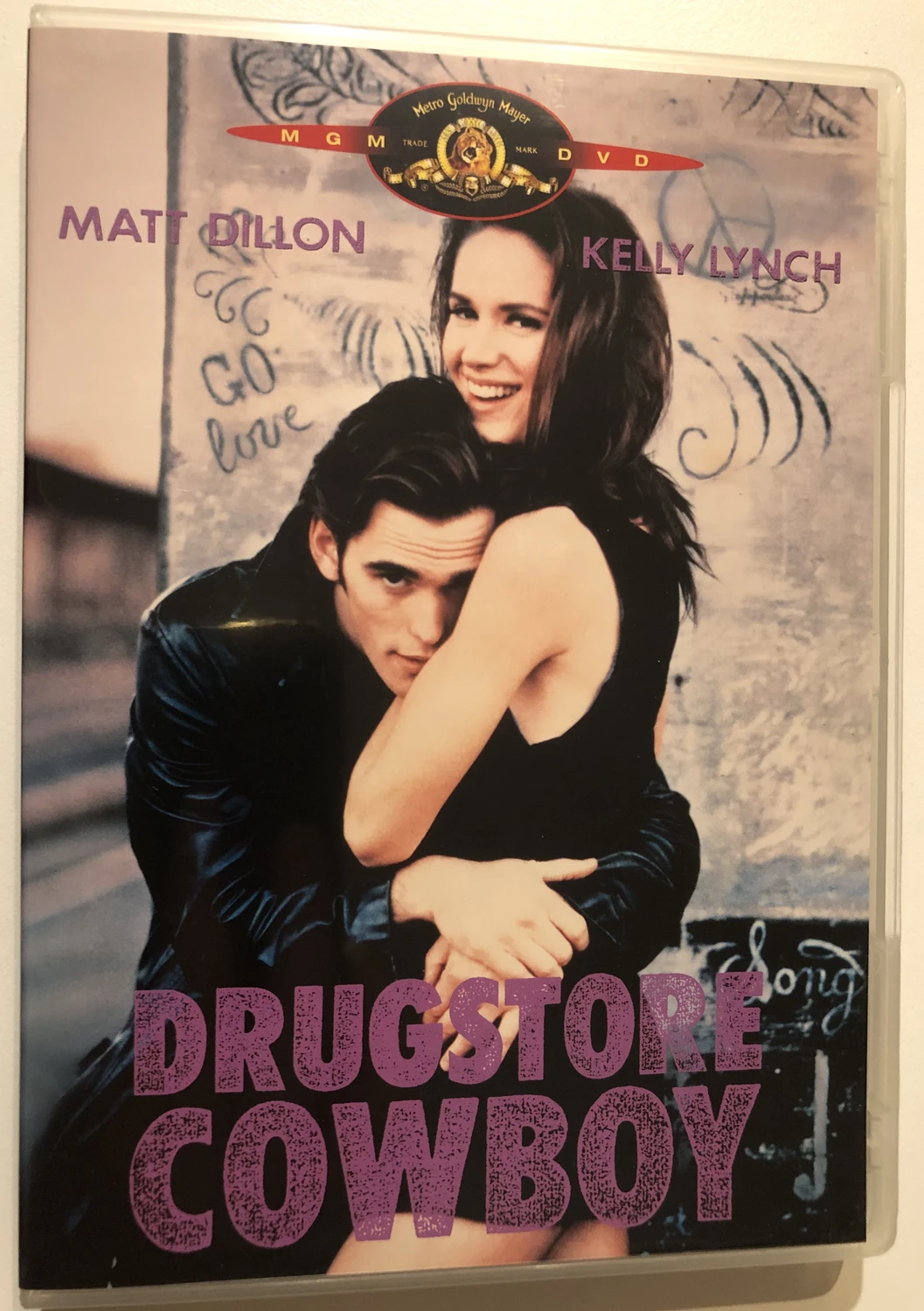 DRUGSTORE COWBOY / MATT DILLON, KELLY LYNCH / Metro-Goldwyn-Mayer
