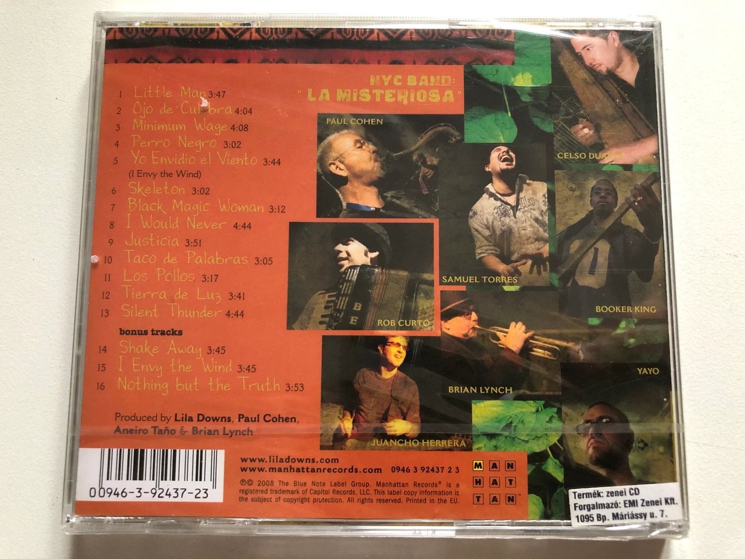 Lila Downs – Shake Away / Manhattan Records Audio CD 2008 / 0946 3 
