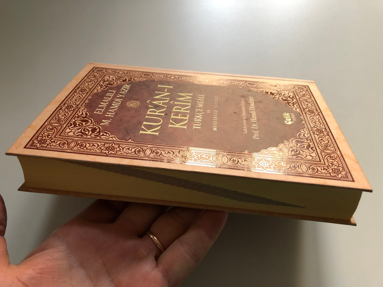 Kur'ân-ı Kerîm Türkçe Meâli ve Tefsiri