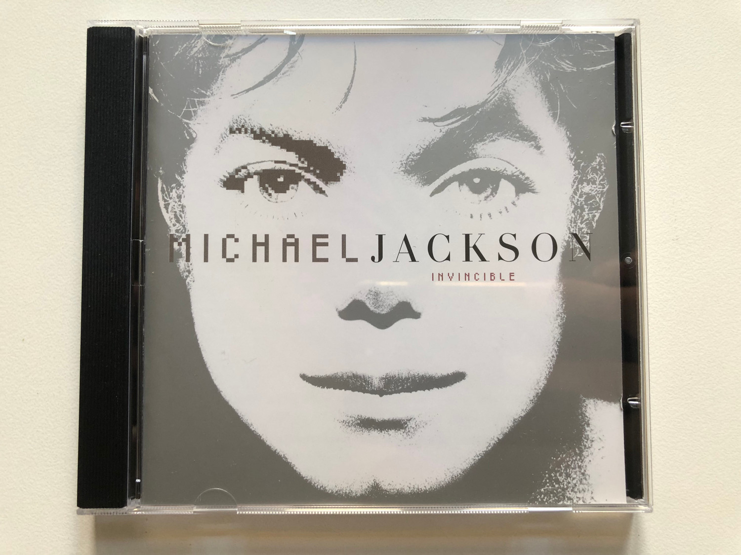 Michael Jackson – Invincible / Epic Audio CD 2001 / 495174 2