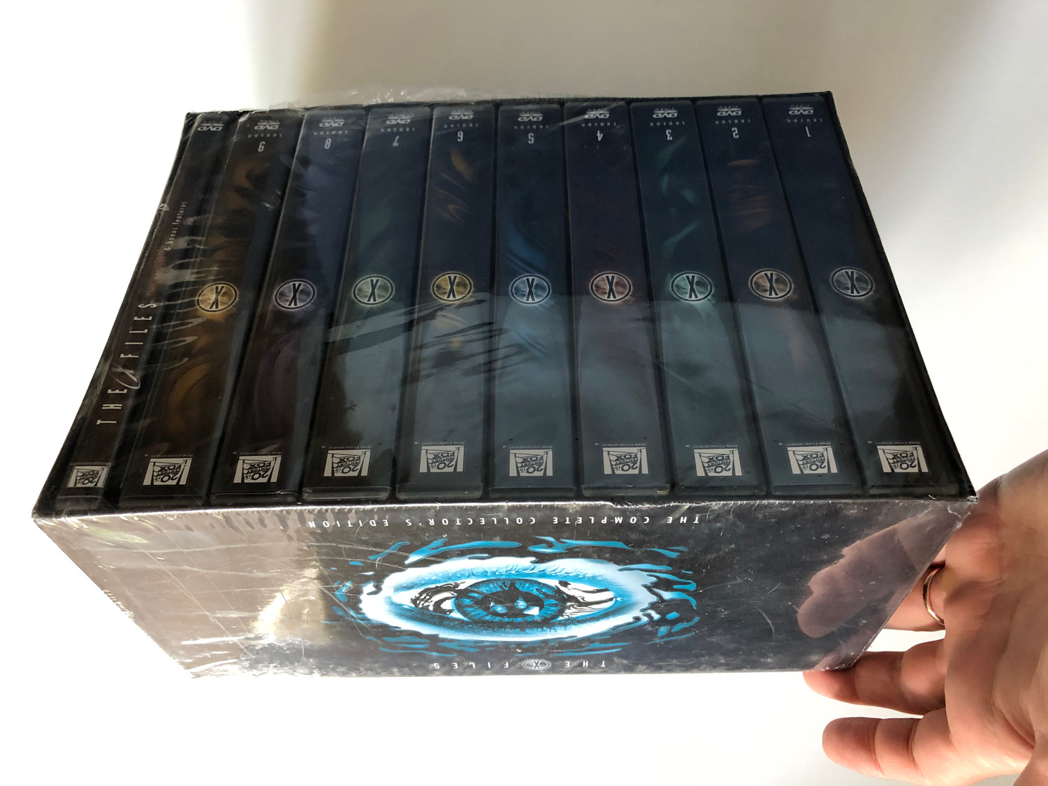 The X-Files: The Complete Collector's Edition