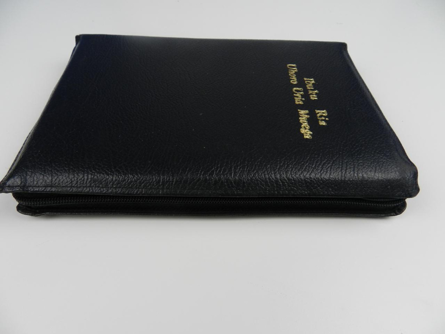 Gikuyu Holy Bible – Black Leather with Zipper