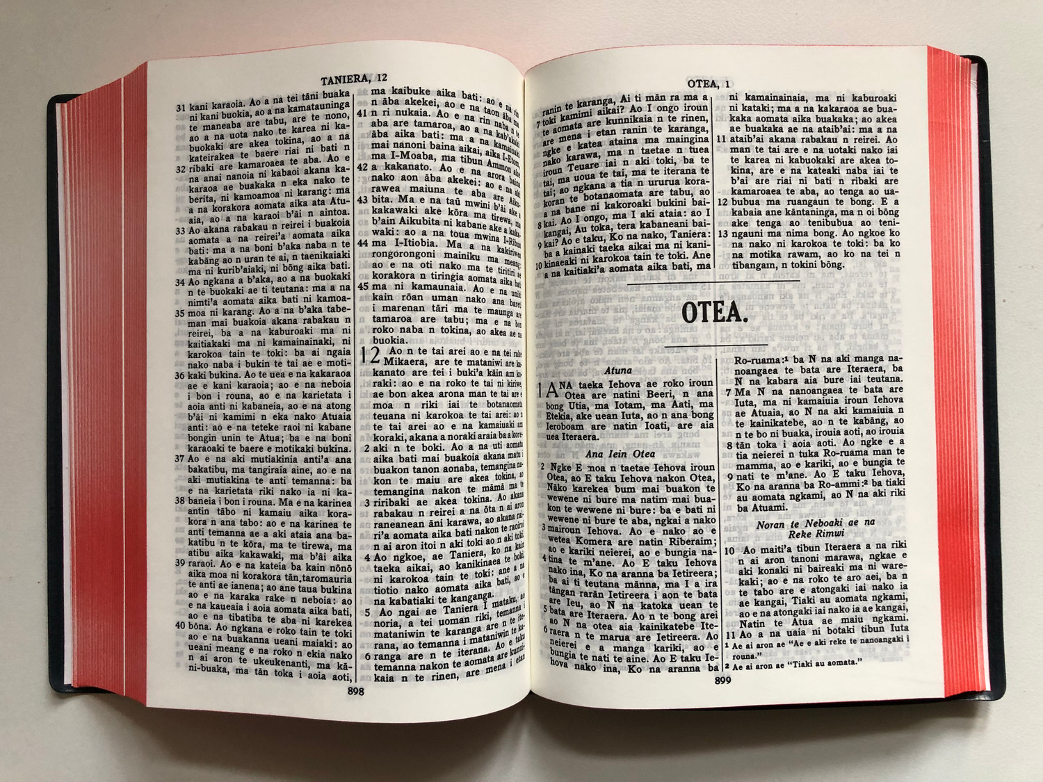 Te Baibara: Ae Ana Taeka Te Atua Kiribati Bible
