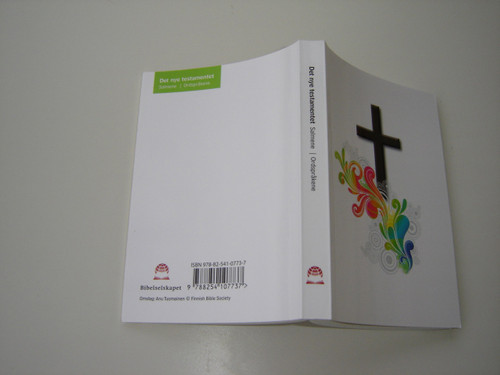 Norwegian New Testament with Psalms and Proverbs White with Cross / Det nye testamentet