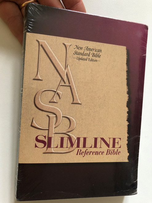 Slimline Reference Bible New American Standard Updated Edition  Black Bonded Leather  By Thomas Nelson (9780529109576)