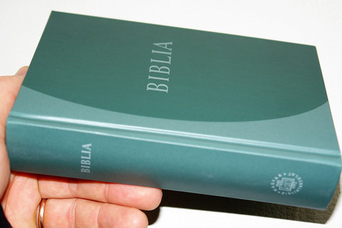 Hungarian Protestant Bible / Biblia, középméretű, keménytáblás / Revideált új fordítás (RÚF 2014) Zöld színben / Hardcover Size B/6 (9789635582419)