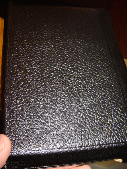 Leather Bound Hebrew Tanakh / Golden Edges [Leather Bound] by Bible Society