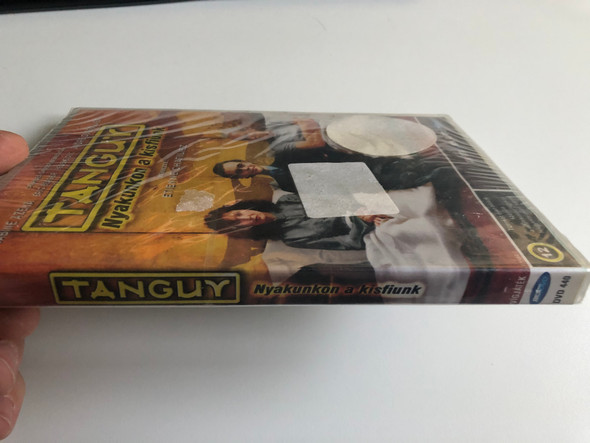 Tanguy DVD 2001 Nyakunkon a kisfiunk / Directed by Étienne Chatiliez / Starring: Sabine Azéma, André Dussollier, Éric Berger / French black comedy (5998133144034)