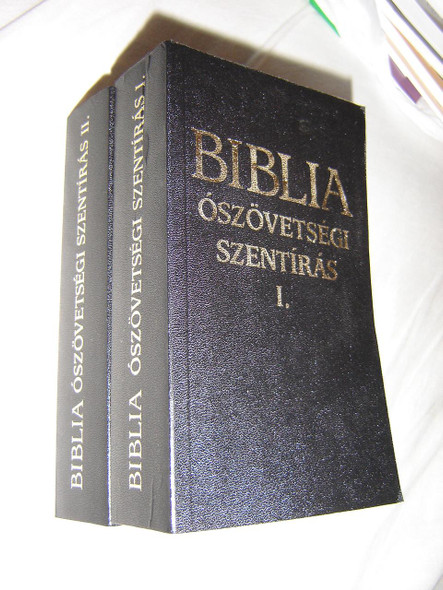 Biblia Magyar Ószövetségi Szentírás I-II / Hungarian Large Print Old Testament Catholic with Sudy notes