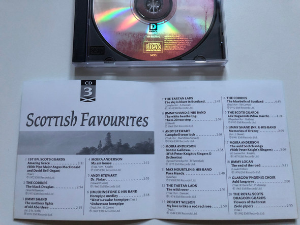 Scottish Favourites: CD 3 - Moira Anderson - My Ain House; The Tartan Lads - The Sky Is Bluer In Scotland; 1St BN. Scots Guards - Amazing Grace / Disky Audio CD 1998 / BX 883992