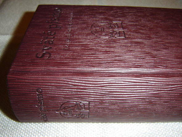 Slovak Language Jerusalem Bible, Red Wood-Textured Hardcover Edition / Sväté Písmo – Jeruzalemská Biblia