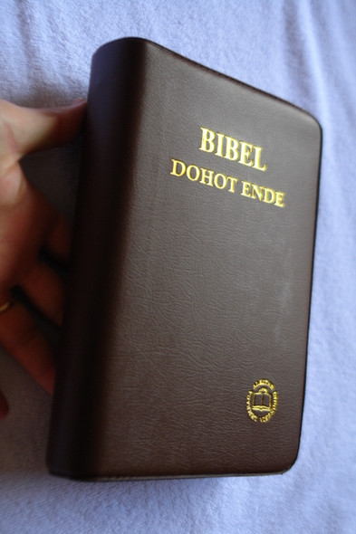 Batak Toba Language Bible with Hymnal 