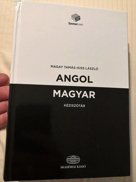  A Concise English-Hungarian Dictionary / Angol-magyar kéziszótár + online szótárcsomag / Kiss László, Magay Tamás / Akadémiai Kiadó, 2018 