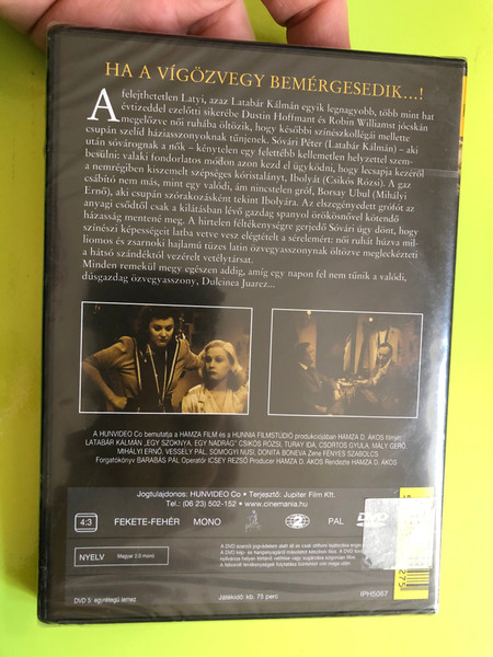 Egy Szoknya, egy nadrág DVD One skirt, one trouser / Directed by Hamza D. Ákos / Starring: Turay Ida, Latabár Kálmán / Hungarian Classics 4 (5999881068894)