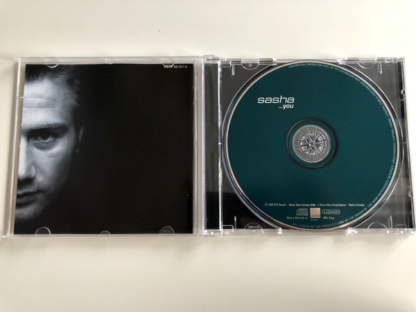 Sasha   ... you / Let me be the One, Love Is all around, Take Good Care, Pretty Thing, Reach Inside / Produced by Michael B. & di Lorenzo / Audio CD 2000 / 8573 82727-2 / WE833 