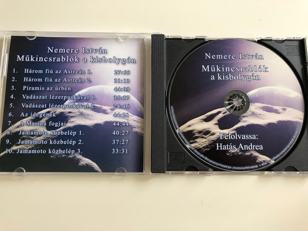 Műkincsrablók a kisbolygón by Nemere István / Teljes Szöveg / Hungarian language Audio Book / Read by Hatás Andrea / Directed by Kazal Kolos / Varázsbetű Hangoskönyv / MP3 CD (9789638850034)
