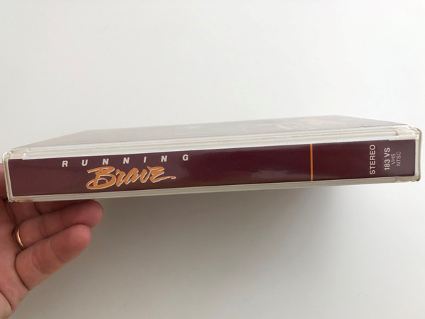 Robby Benson - Running Brave VHS 1983 / Directed by D. S. Everett / Starring: Robby Benson, Pat Hingle, Claudia Cron, Jeff McCracken / NTSC Color / The story of Billy Mills World-Class distance runner (183VS)