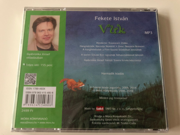  Vuk by Fekete István / Hungarian language MP3 Audio Book - Vuk the fox cub / Read by Gyabronka József / Móra könyvkiadó 2016 (9789634154808)