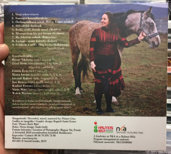 Havay Viktória ‎– Felültem A Széles Világ Lovára... (Traditional Hungarian Folk Music) / Szerzoi kiadas Audio CD 2019 / HV-001