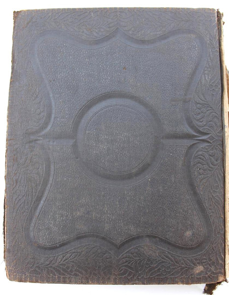 Huge Very Old Pictorial Family Bible / HOLY BIBLE / Self-Pronouncing Edition