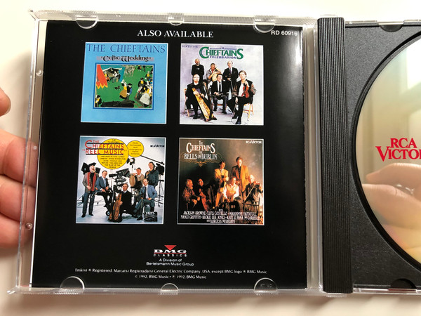 The Chieftains ‎– An Irish Evening / Live at the Grand Opera House, Belfast with Roger Daltrey and Nanci Griffith / RCA Victor ‎Audio CD 1992 / RD 60916