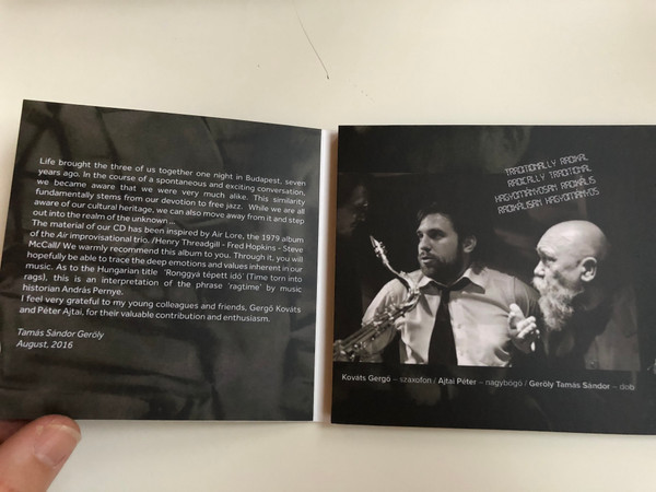 A Ronggya Tepett Ido - Geroly Virtual Trio / Hunnia Records & Film Production Audio CD 2017 / HRCD1732