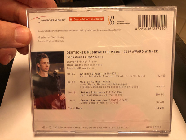 Moments in Life / Works by Vivaldi, Kurtag, Schumann and Rachmaninoff / Sebastian Fritsch - cello / Deutscher Musikwettbewerb, Award Winner/Preistrager / Genuin Audio CD 2020 / GEN 20712