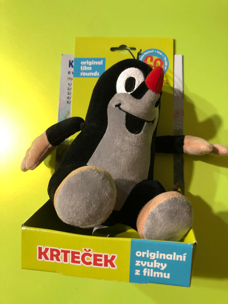 Krtek - Little Mole Talking / With 13 Original Film Sounds + DVD: The Adventures of the Mole 5 - Krtkova Dobrodružstvi / Maulwurf Schprechend / Krtek Mluvici / Beszelő Kisvakond + DVD (8590121487054)