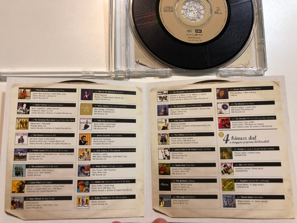 Rock'n'Roll - hazibuli / 31 slager - Fats Domino, Wanda Jackson, Dion, The Swinging Blue Jeans, Louis Prima, Gene Vincent, Eddie Cochran, Little Eva, Illes, Omega, Hungaria, ...es meg, meg, meg... / EMI Audio CD 2004 / 7243 875545 28 