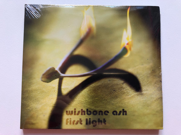 Wishbone Ash – First Light / Talking Elephant Records Audio CD / TECD108